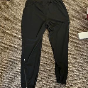 Apdapted state high rise jogger